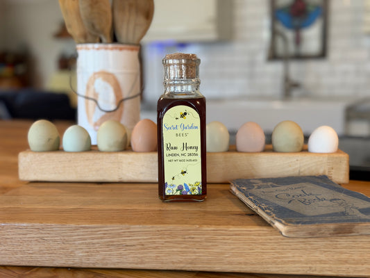 16 OZ RAW WILDFLOWER HONEY - GLASS BOTTLE **SHIPPING NOT AVAILABLE**MUST PICK UP AT FARM STORE!