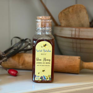 16 OZ RAW CLOVER HONEY - GLASS BOTTLE **SHIPPING NOT AVAILABLE**MUST PICK UP AT FARM STORE!