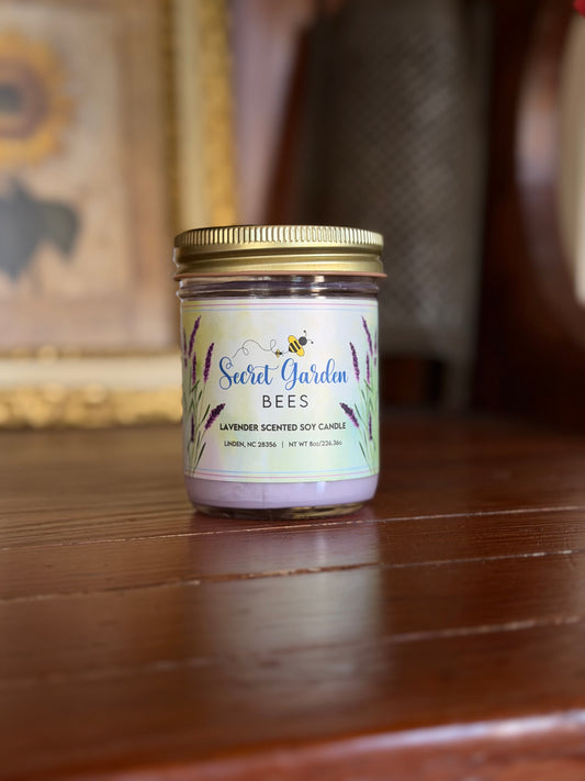 Lavender Farmhouse Candle | Clean-Burning Soy Wax